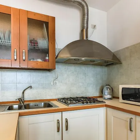 Apartment Favola *