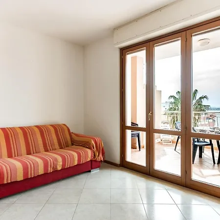 Favola Apartment